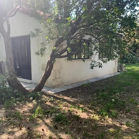 D'hote Charlambias B&B