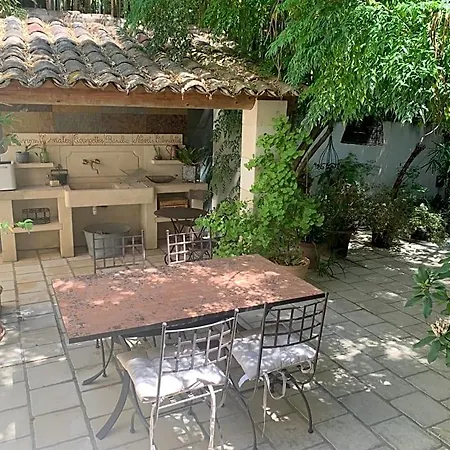 D'hote Charlambias 3* Vallabrègues